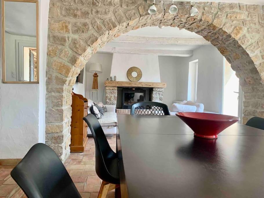 Maison Pipette Pipette Maison Le Castellet  Εξωτερικό φωτογραφία